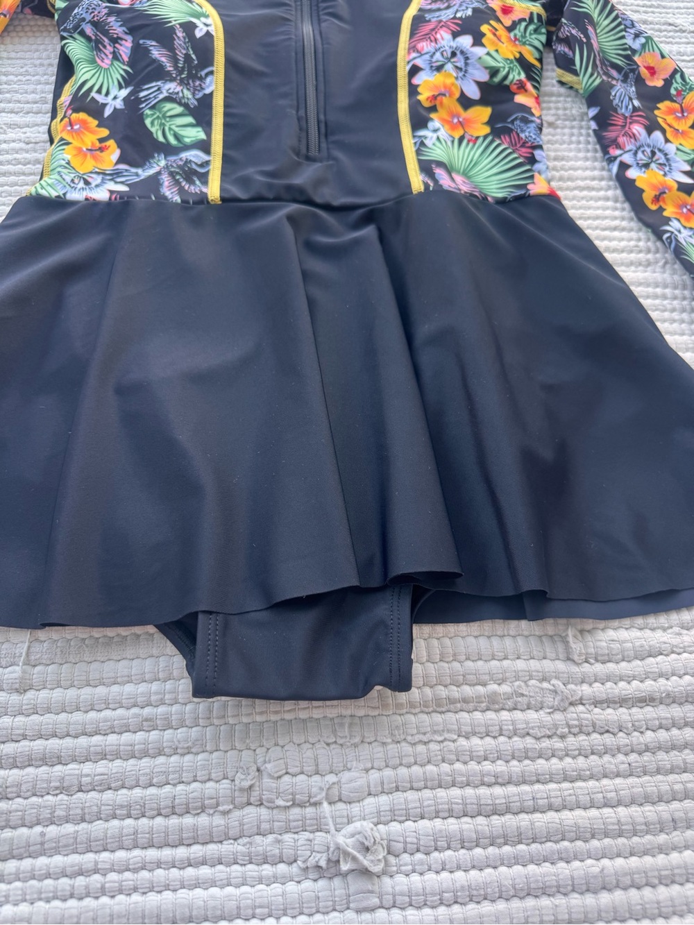 Amazon Black Tropical Floral Long-Sleeve Rash Guard Swim Dress with Yellow Trim - Picture 5 of 12